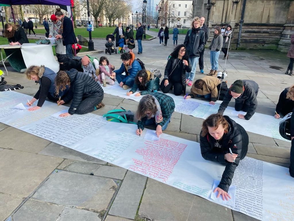 Read more about the article Bristol vigil collects 5,000 names of dead Gazans