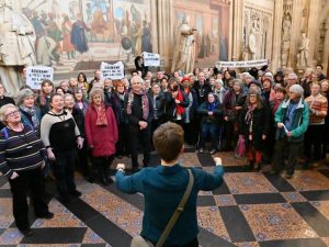 Read more about the article Climate choir occupy parliament over Tories’ Rosebank approval