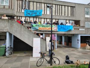 Read more about the article occupation continues, residents march on Peabody