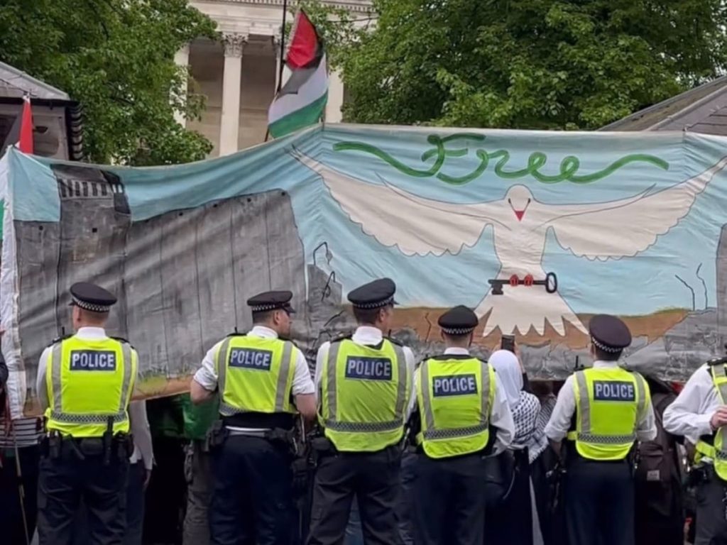 Read more about the article UCL sees arrests over anti-genocide peace banner