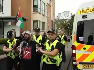 Read more about the article Cardiff cops show their ableist selves at pro-Palestine protest
