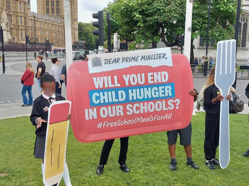Read more about the article Free School Meals For All rally heads to parliament