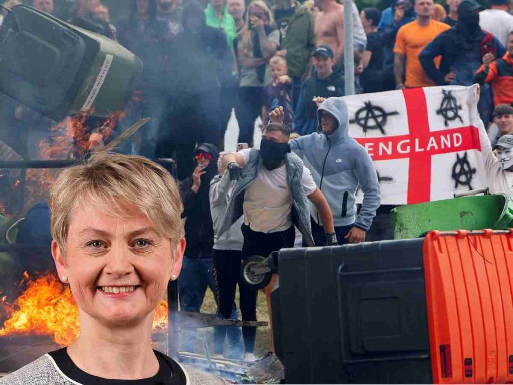 Read more about the article Labour continues hostile environment for migrants despite riots