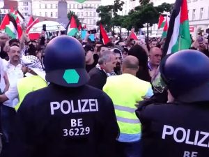 Read more about the article German court convicts protester over ‘river to sea’ chant