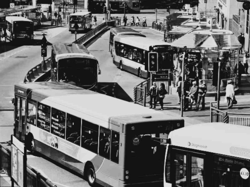 Read more about the article Public transport in England is on its knees, new report finds