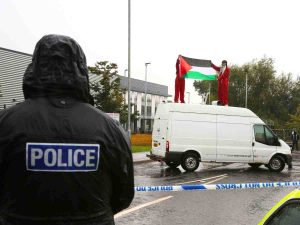 Read more about the article Palestine Action shut down Elbit site in Filton, Bristol yet again