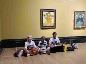 Read more about the article Just Stop Oil and Youth Demand issue olive branch to museums