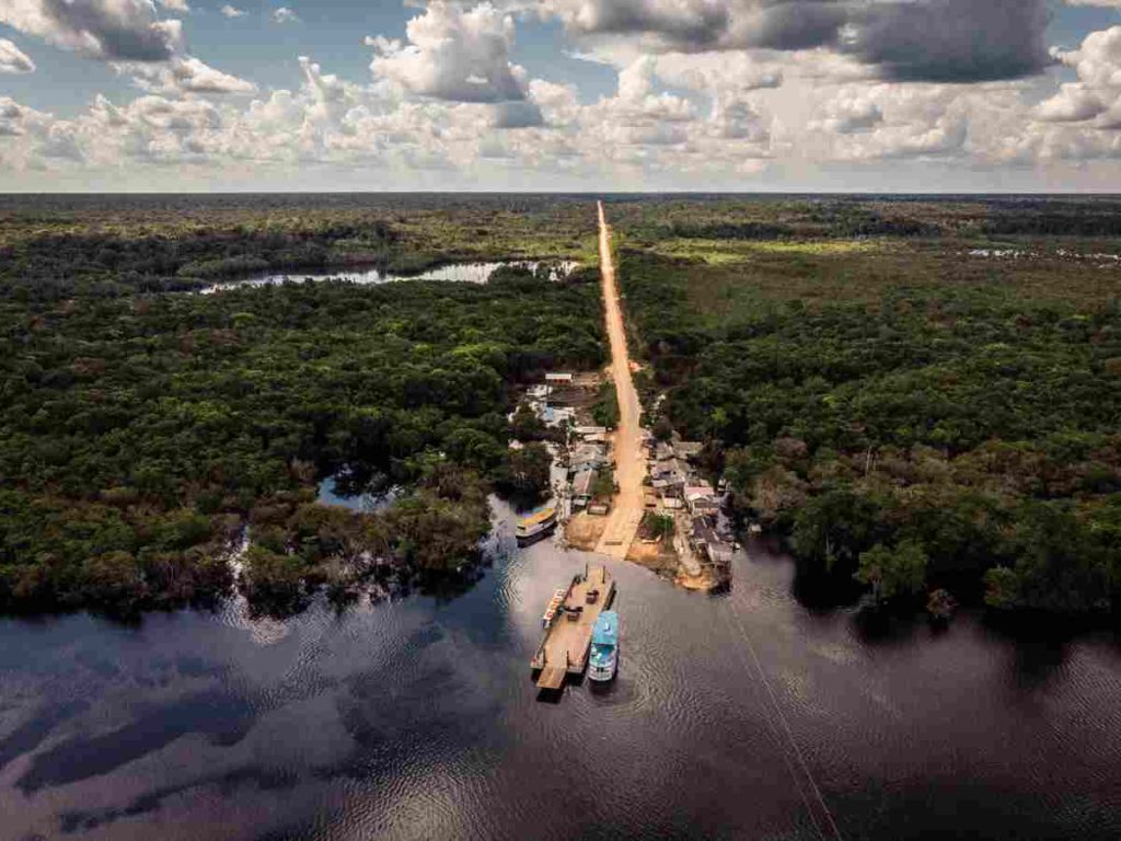 Read more about the article climate chaos in the Amazon rainforest